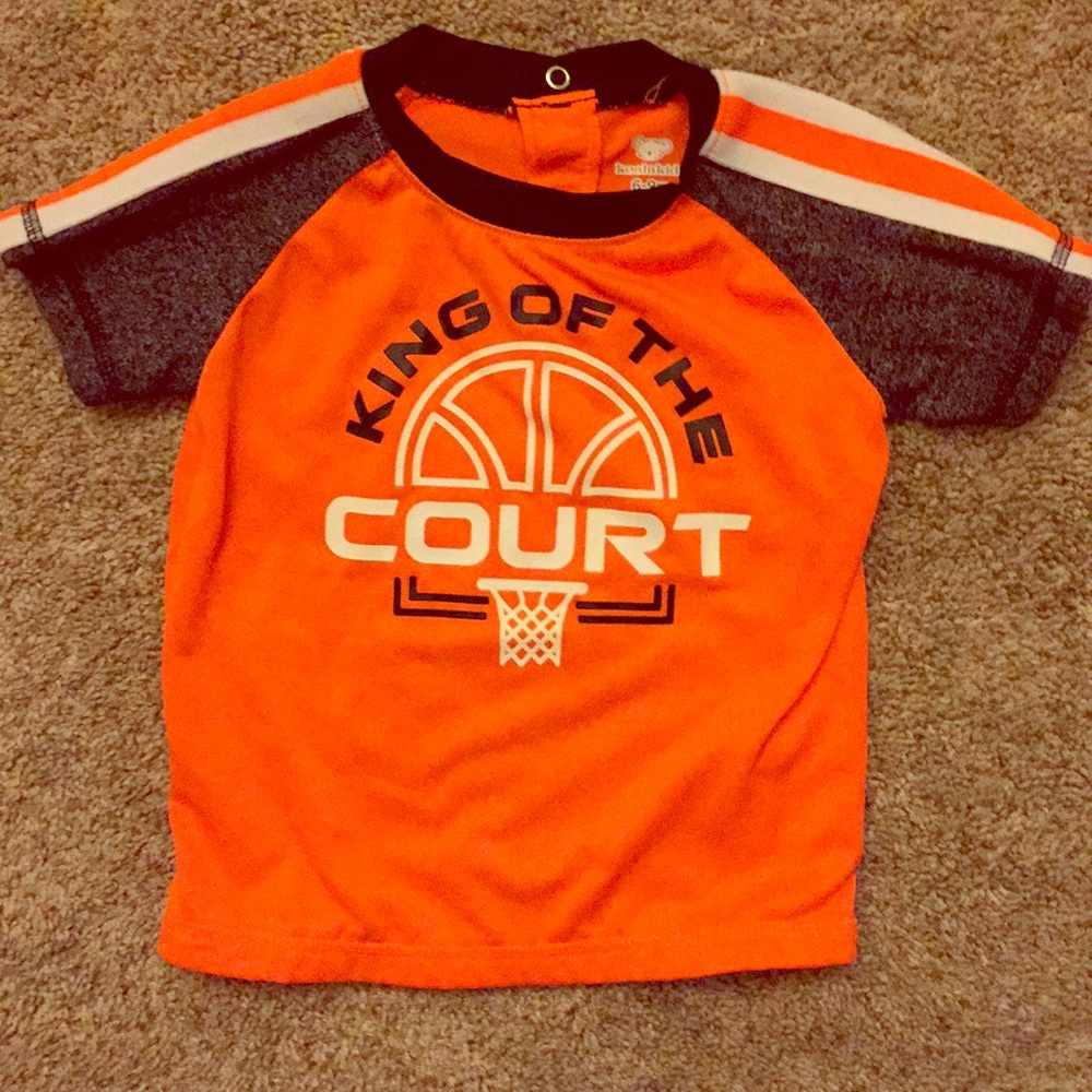 NWOT never worn! Light weight :) 6-9months